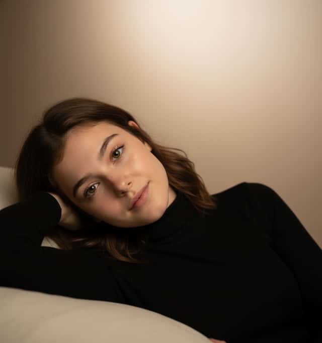 Close-Up Portrait preview