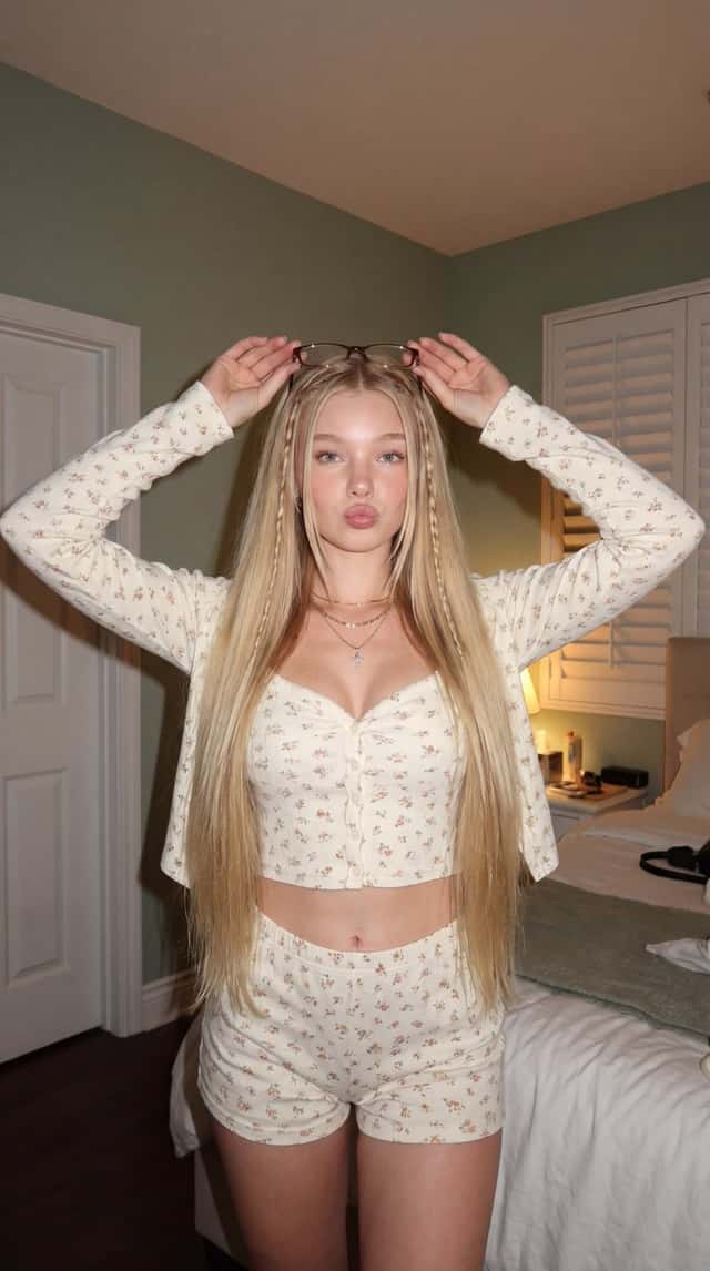 Blonde Bedroom Flash Portrait preview
