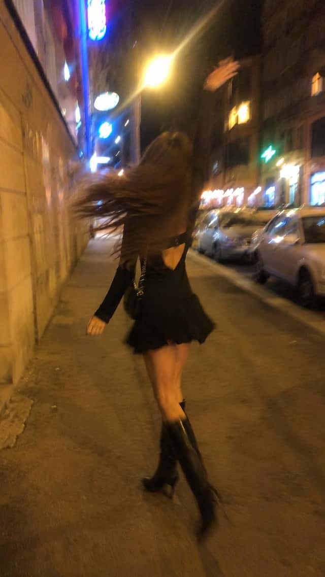 Smartphone Night Motion Blur Photo preview