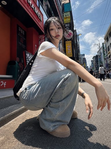 Korean Girl Street Photography