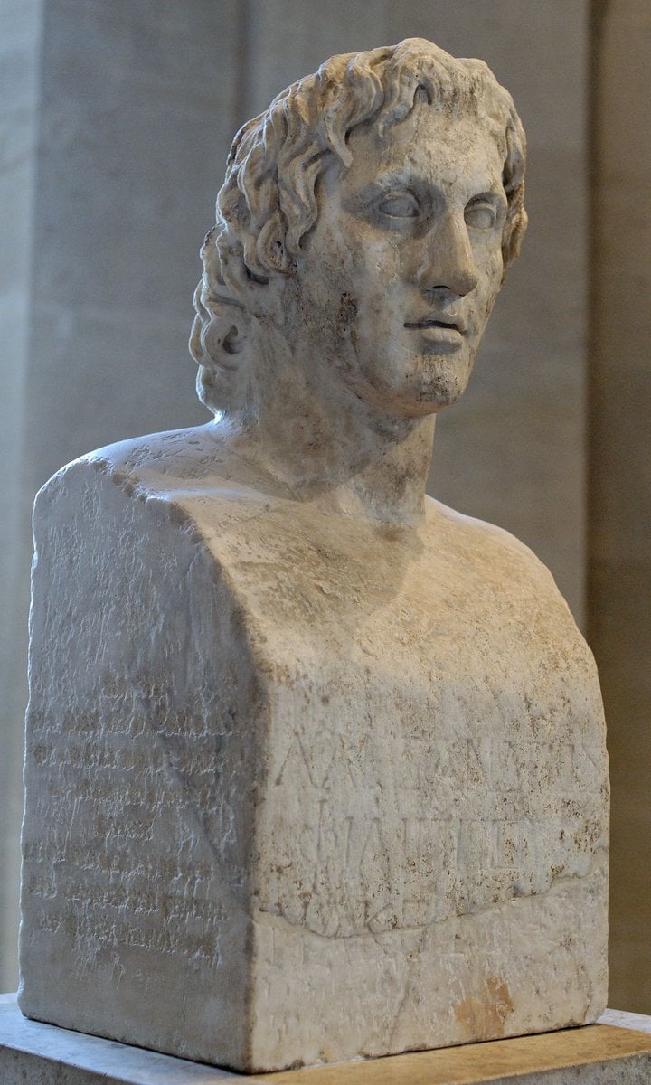 Request for Realistic Face Generation from Sculpture