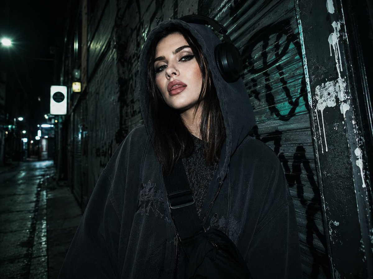 Night Urban Grunge Portrait — AI image template example