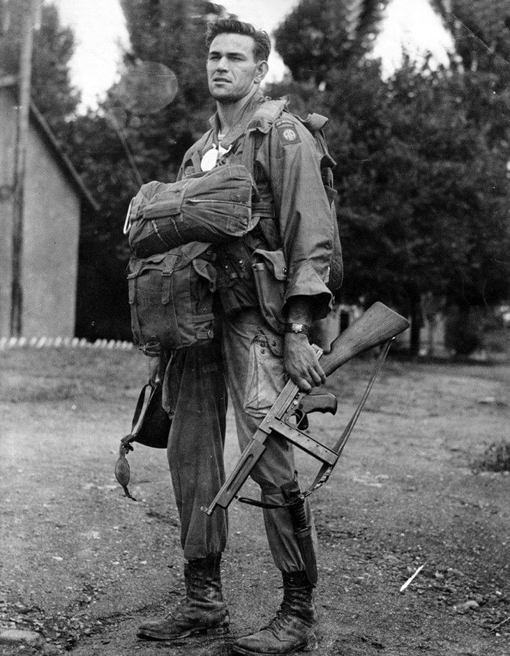 Historical WWII Photo Colorization reference image 1