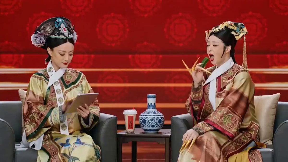 Second Spring Festival Gala Talk Show: Zhen Huan and Hu Fei