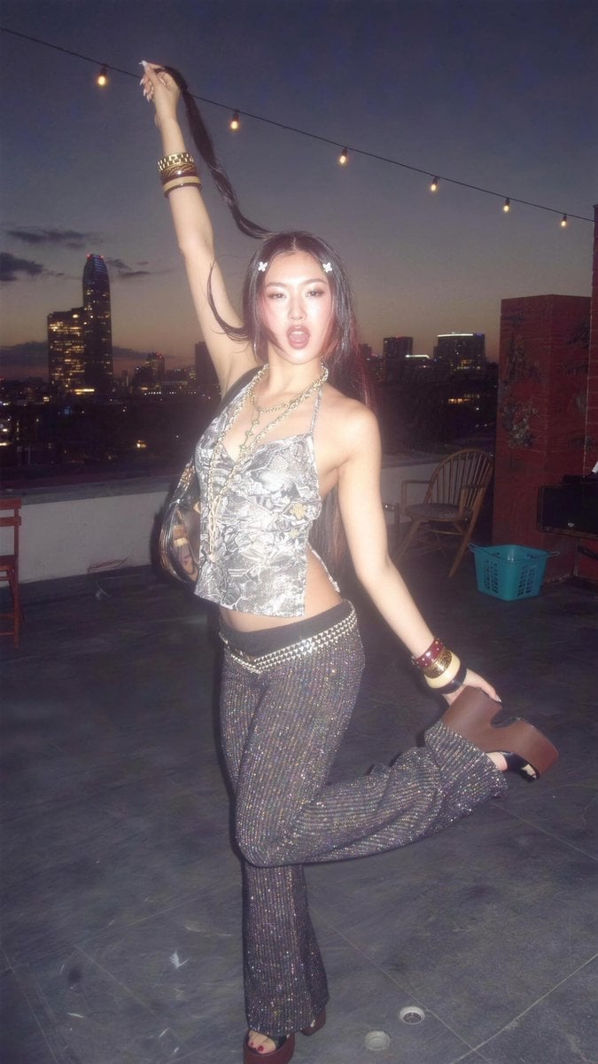 Y2K Rooftop Dance Tutorial Sheet reference image 1
