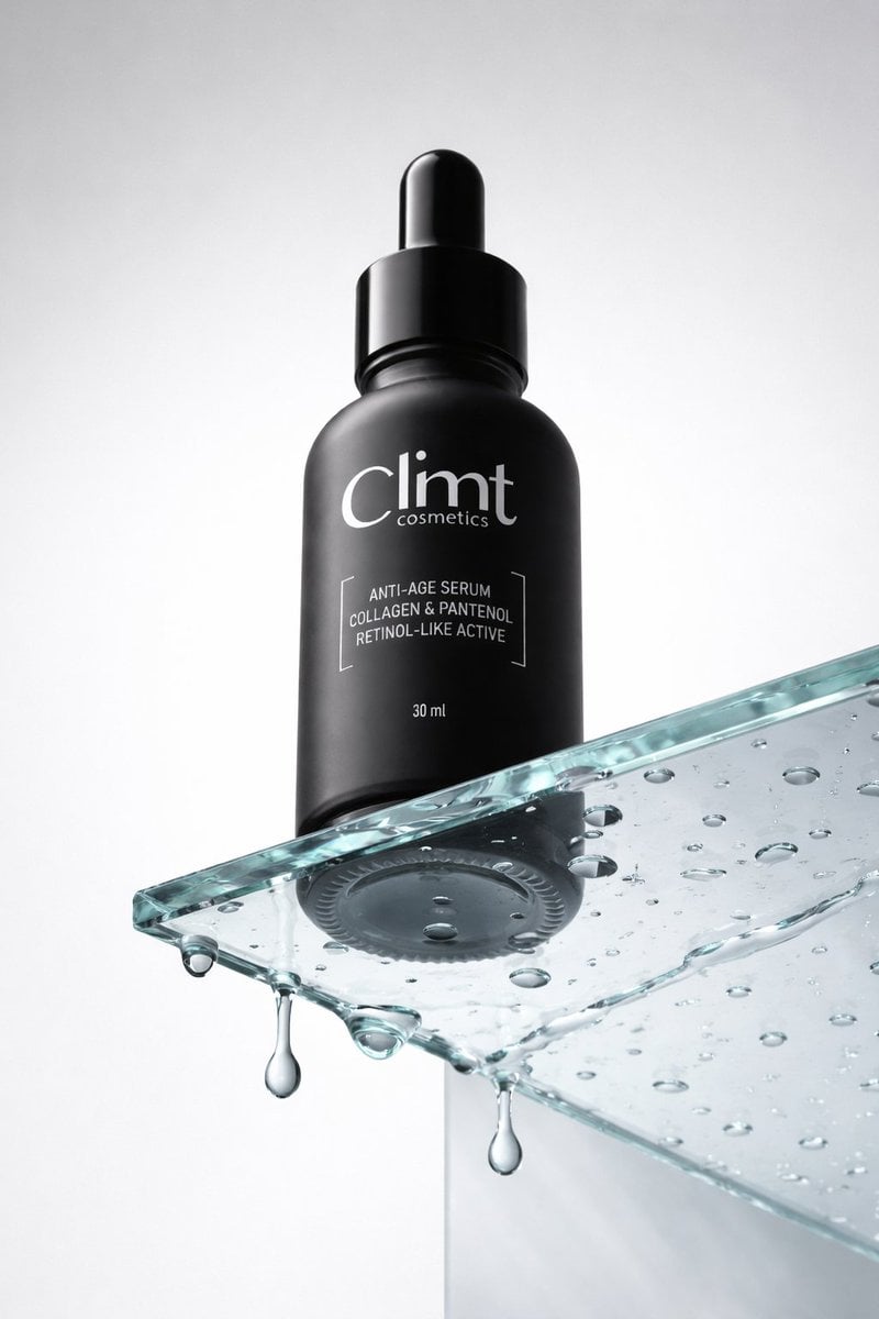 Commercial luxury product photography, photorealistic, ultra high — AI image template example