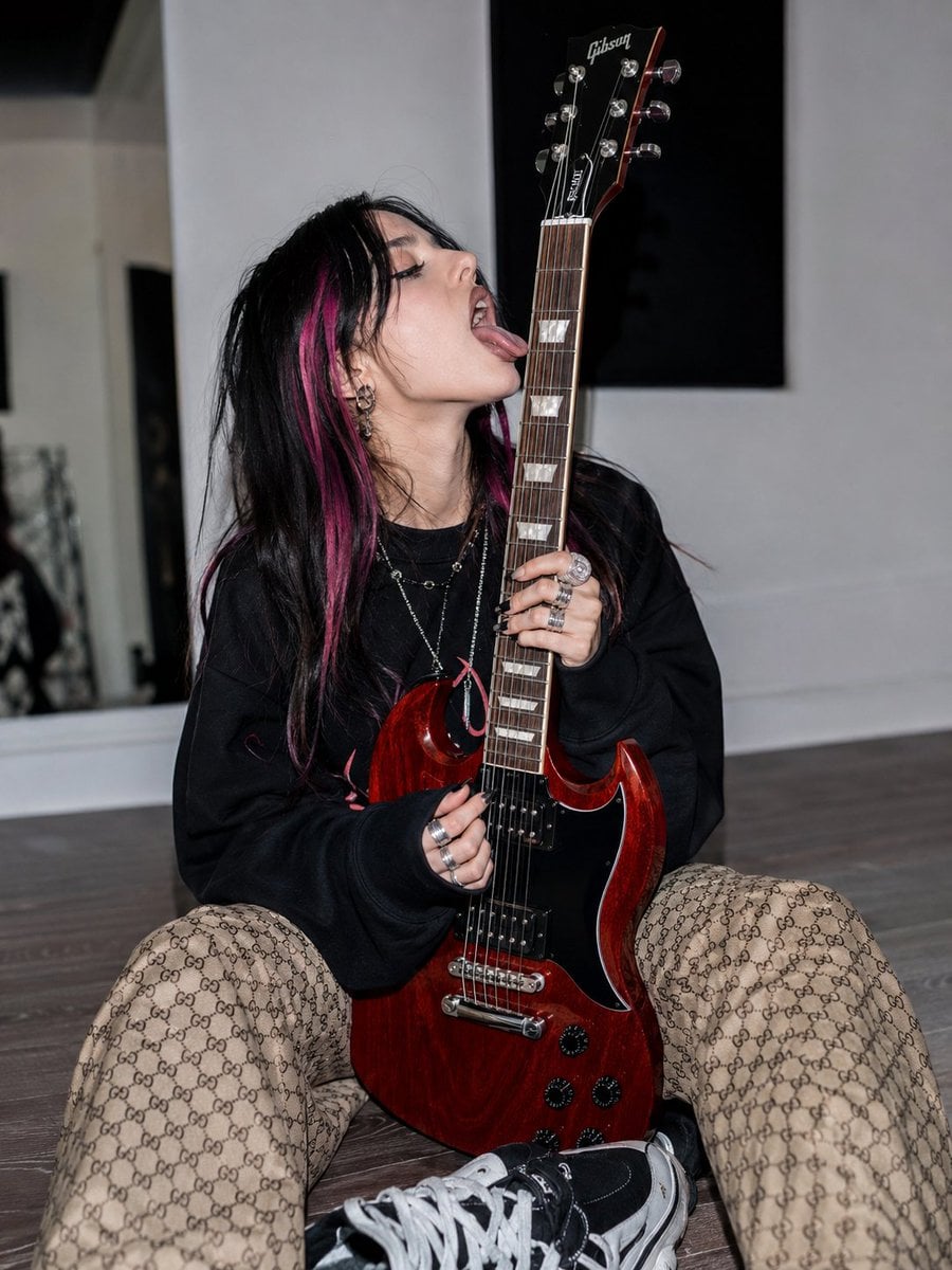 Alt-Rock Aesthetic Photoshoot — AI image template example