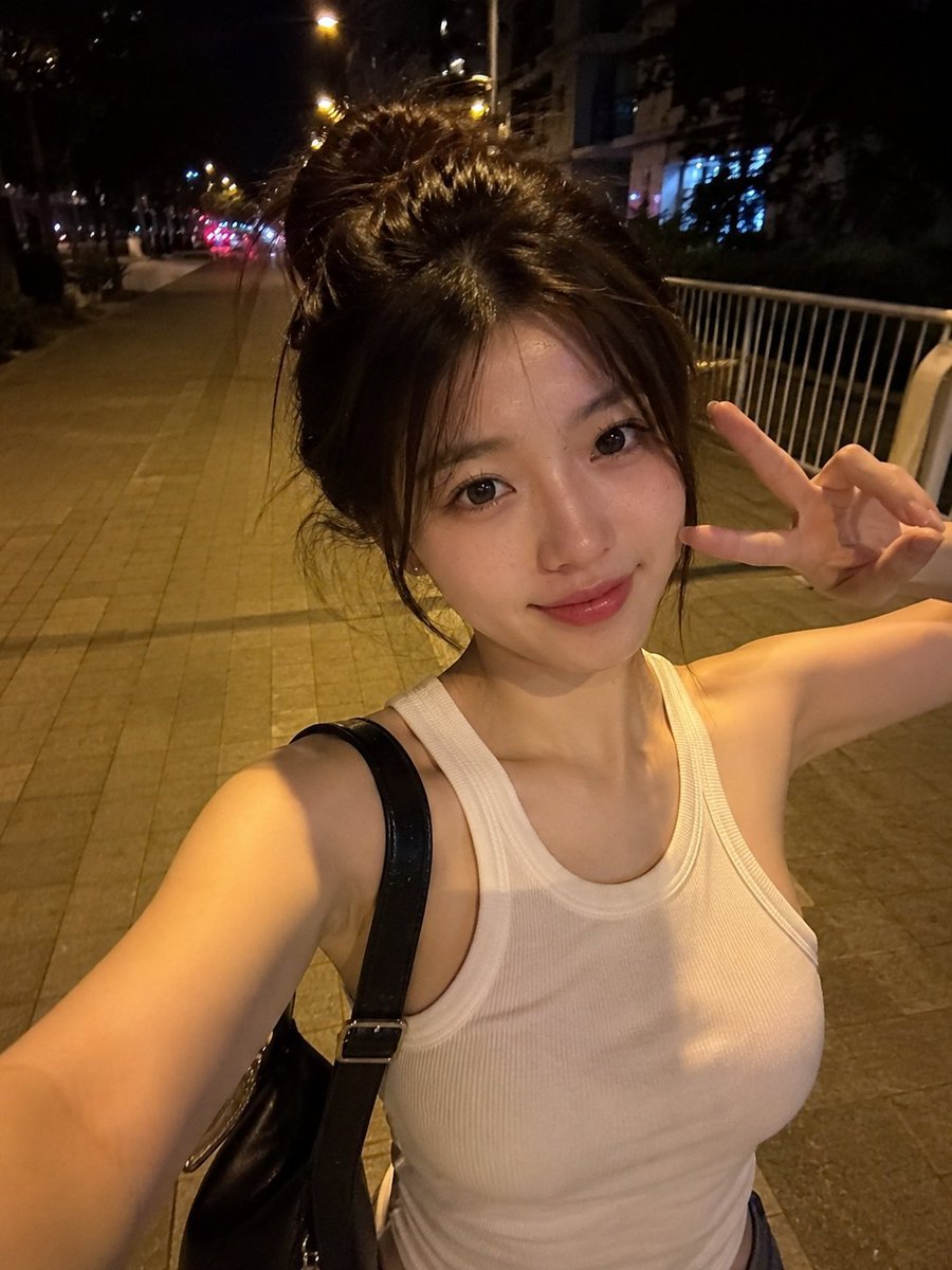 Realistic Nighttime Smartphone Selfie — AI image template example